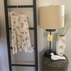 Kids size 8 dress with plants and cats super flowy